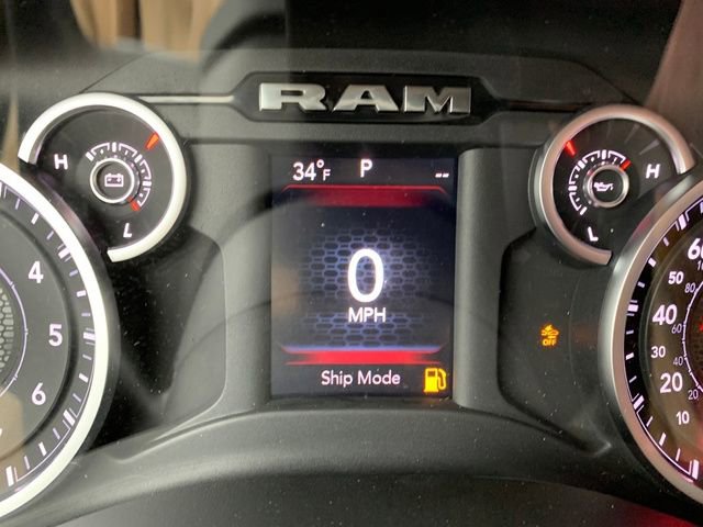 New 2026 RAM 1500 4x4 Crew Cab image 21