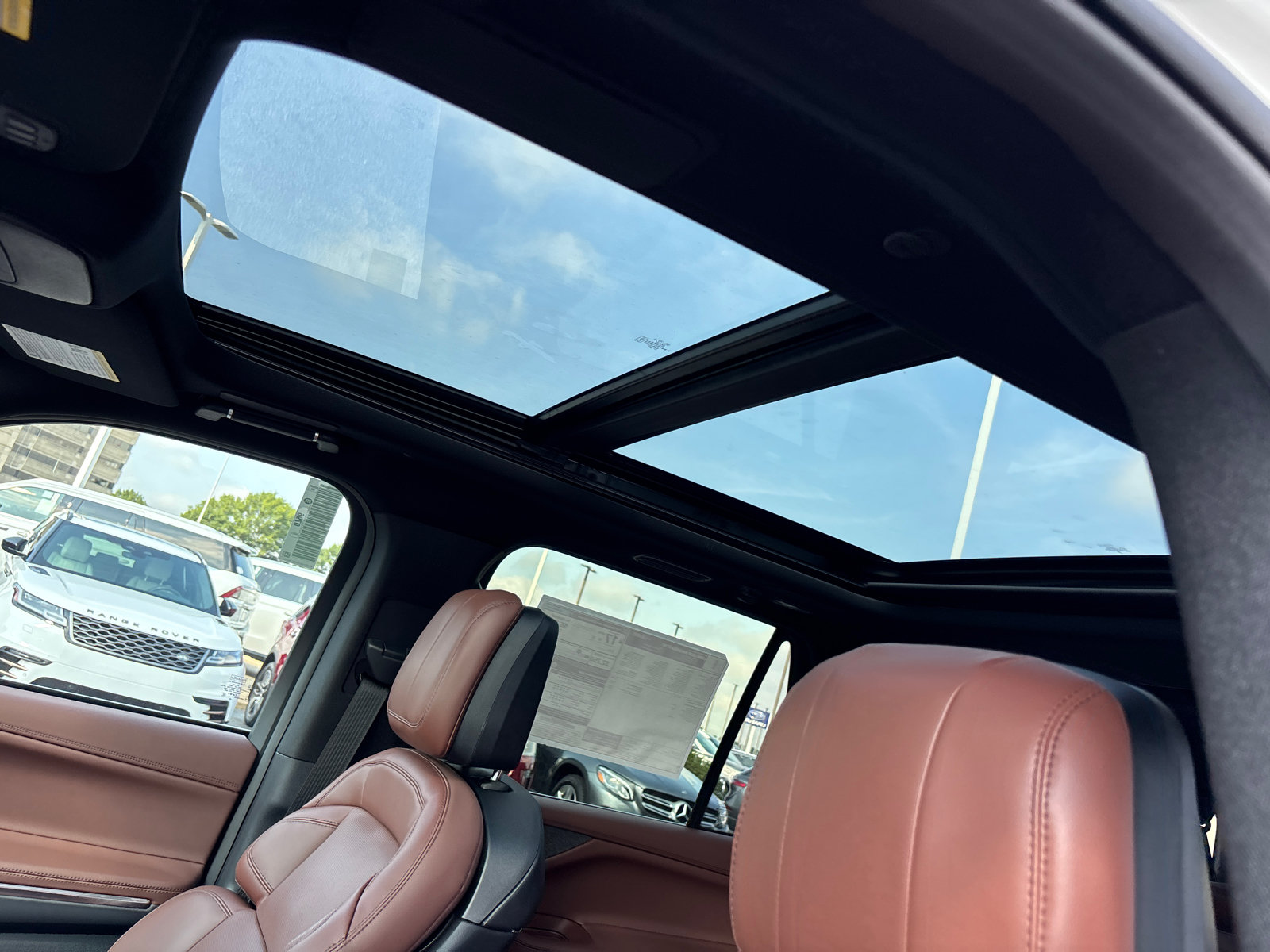 New 2027 Lincoln Navigator L Reserve AWD/4WD image 24