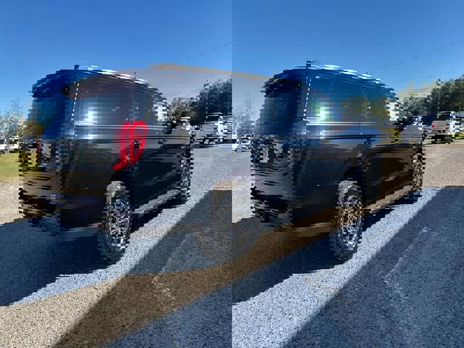 New 2025 Ford Expedition Max Active image 5