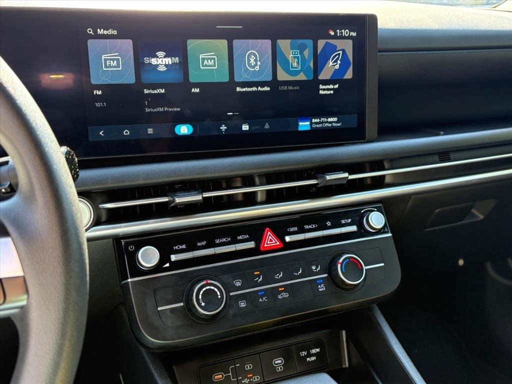 Certified 2025 Hyundai Santa Cruz SE FWD image 10