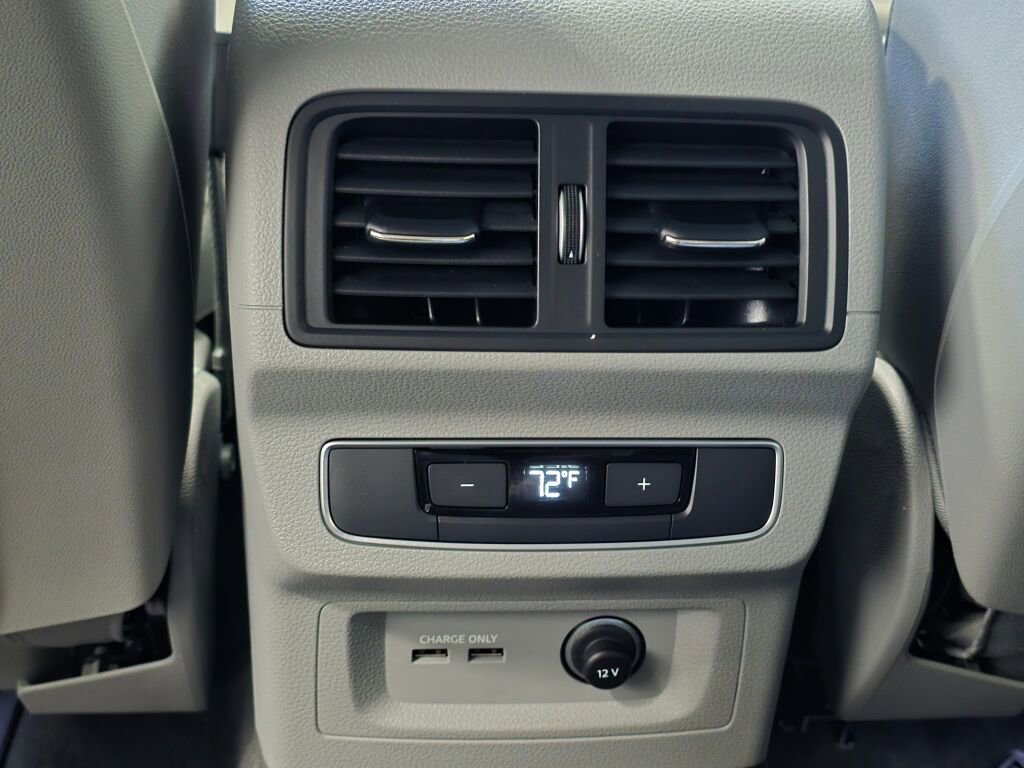 Certified 2025 Audi Q5 2.0T Premium Plus w/ Premium Plus Package image 19