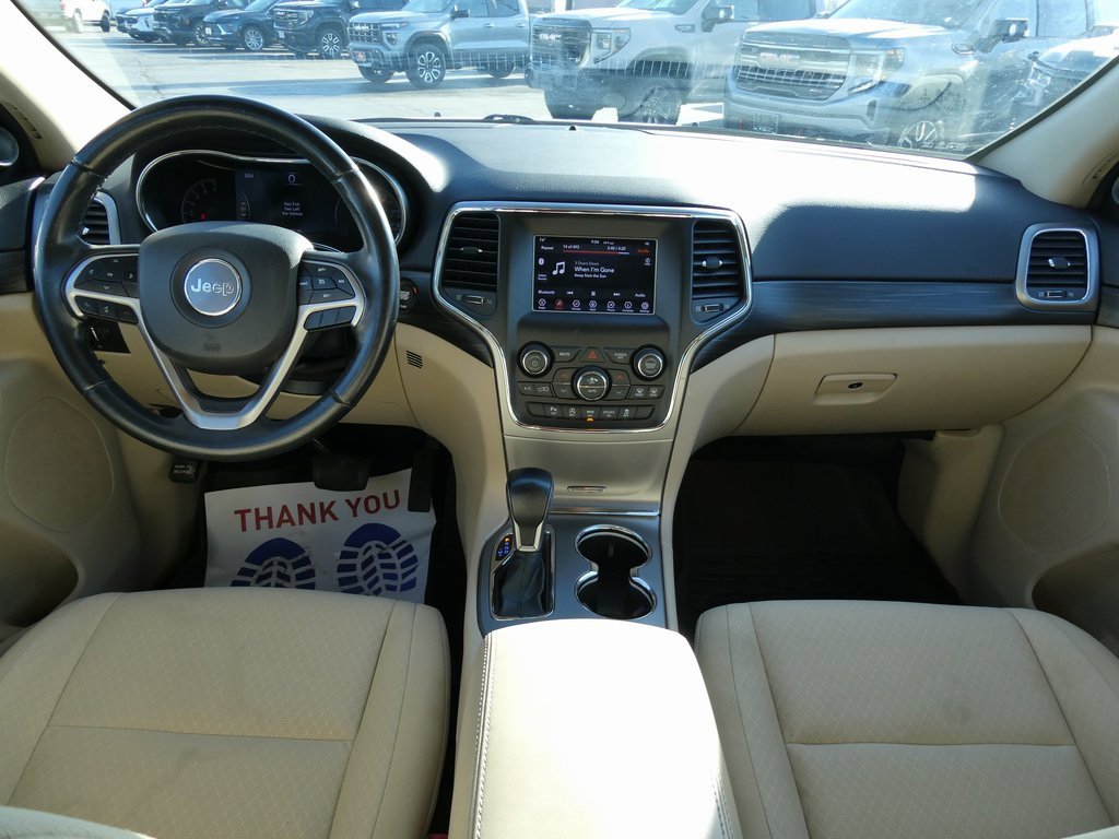 Used 2020 Jeep Grand Cherokee Laredo image 20
