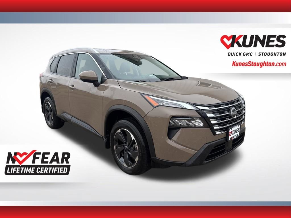 Used 2024 Nissan Rogue SV w/ SV Premium Package image 4