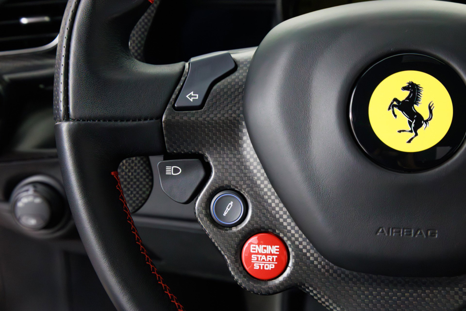 Used 2019 Ferrari 488 Pista image 21