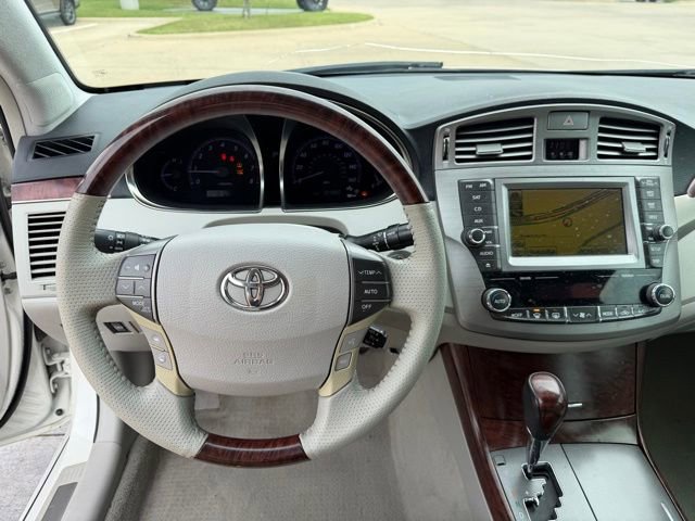 Used 2011 Toyota Avalon Limited FWD image 12