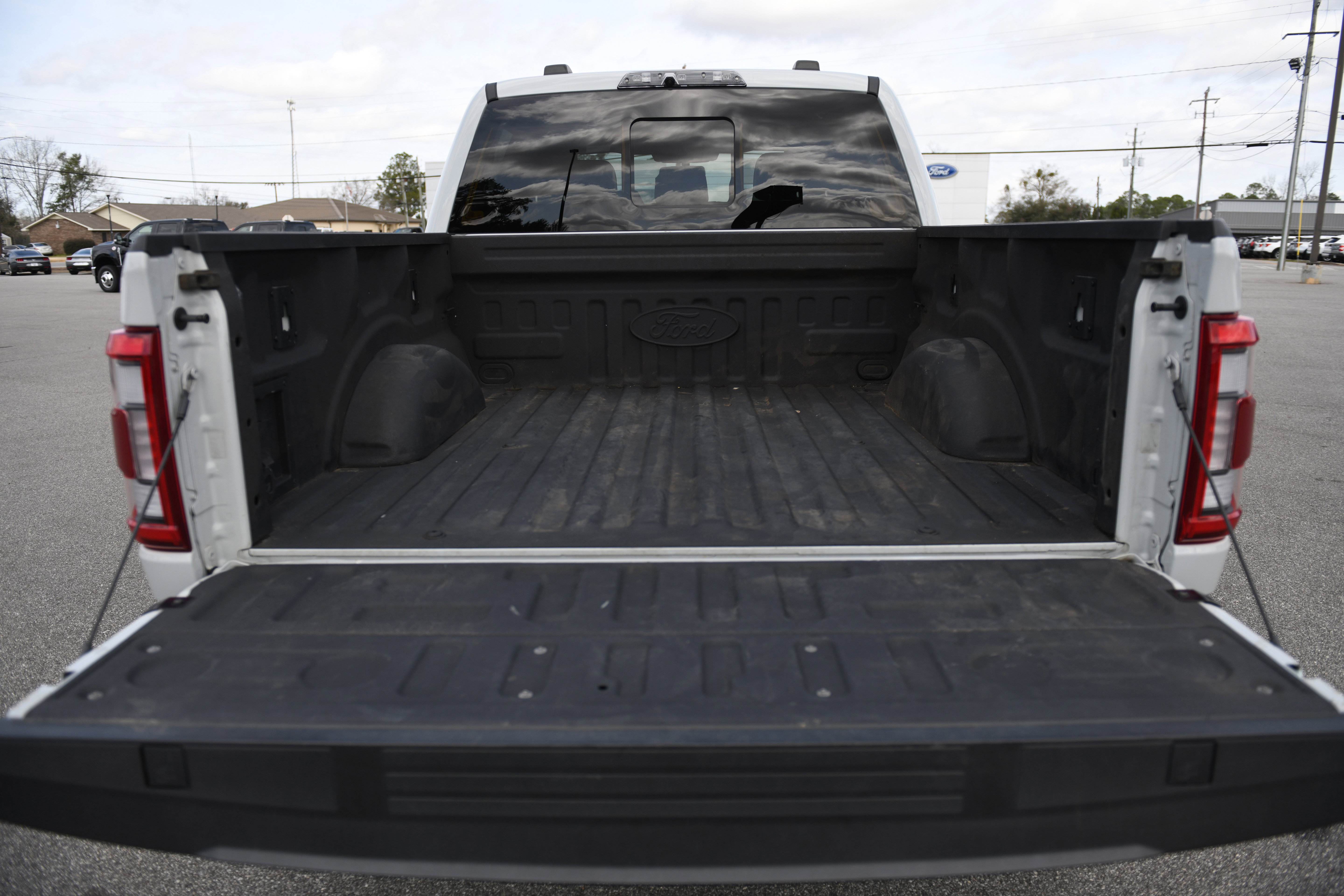 Used 2023 Ford F150 Raptor image 18