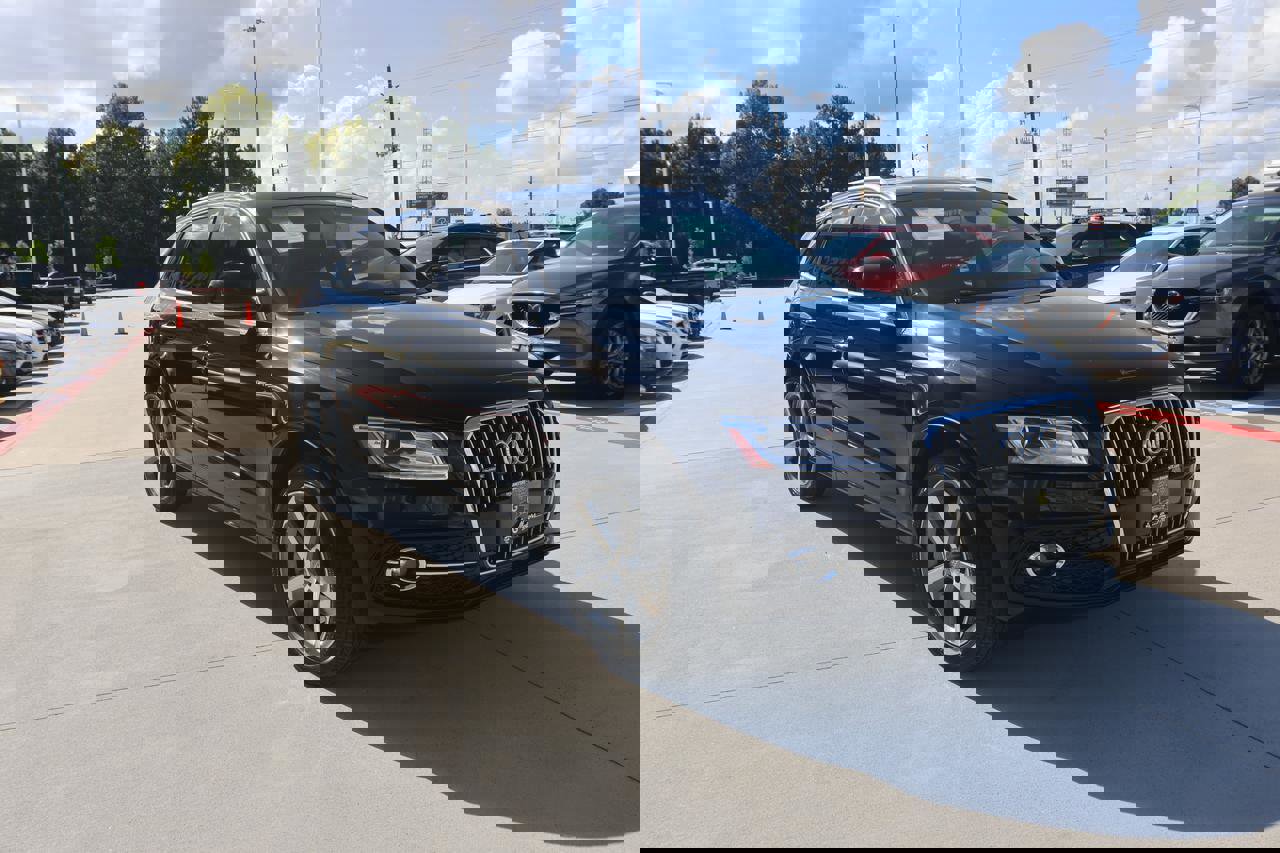 Used 2017 Audi Q5 3.0T Premium Plus w/ Technology Package image 7