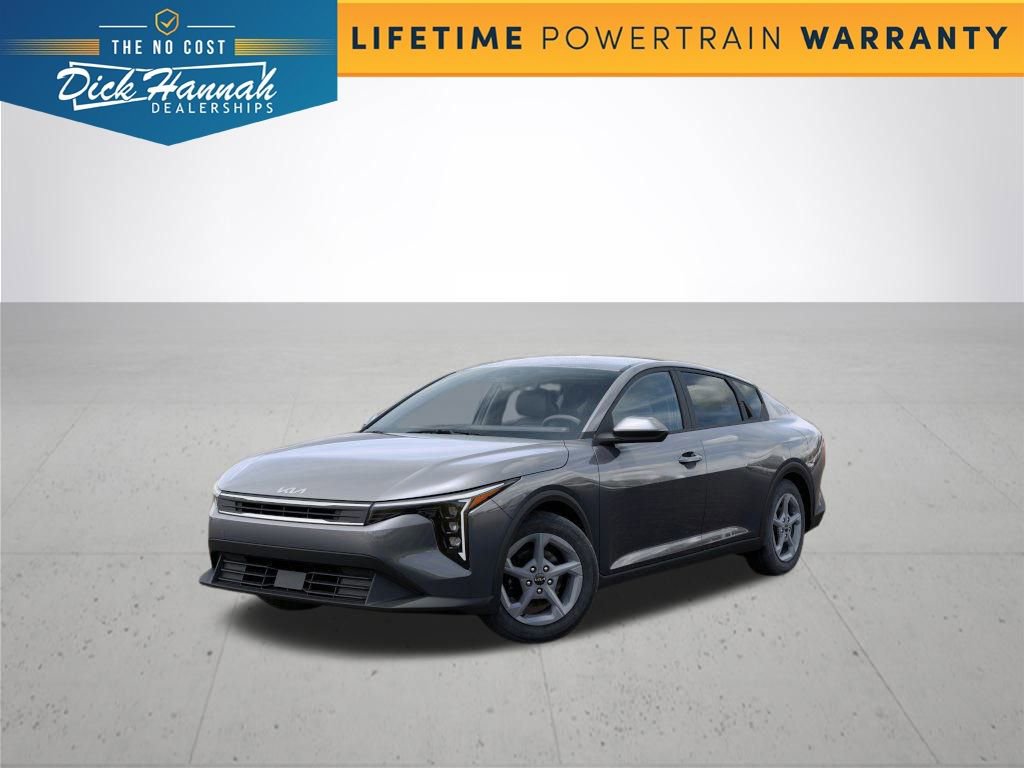 New 2025 Kia K4 LXS image 1