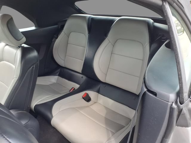 Used 2024 Ford Mustang Premium RWD image 5