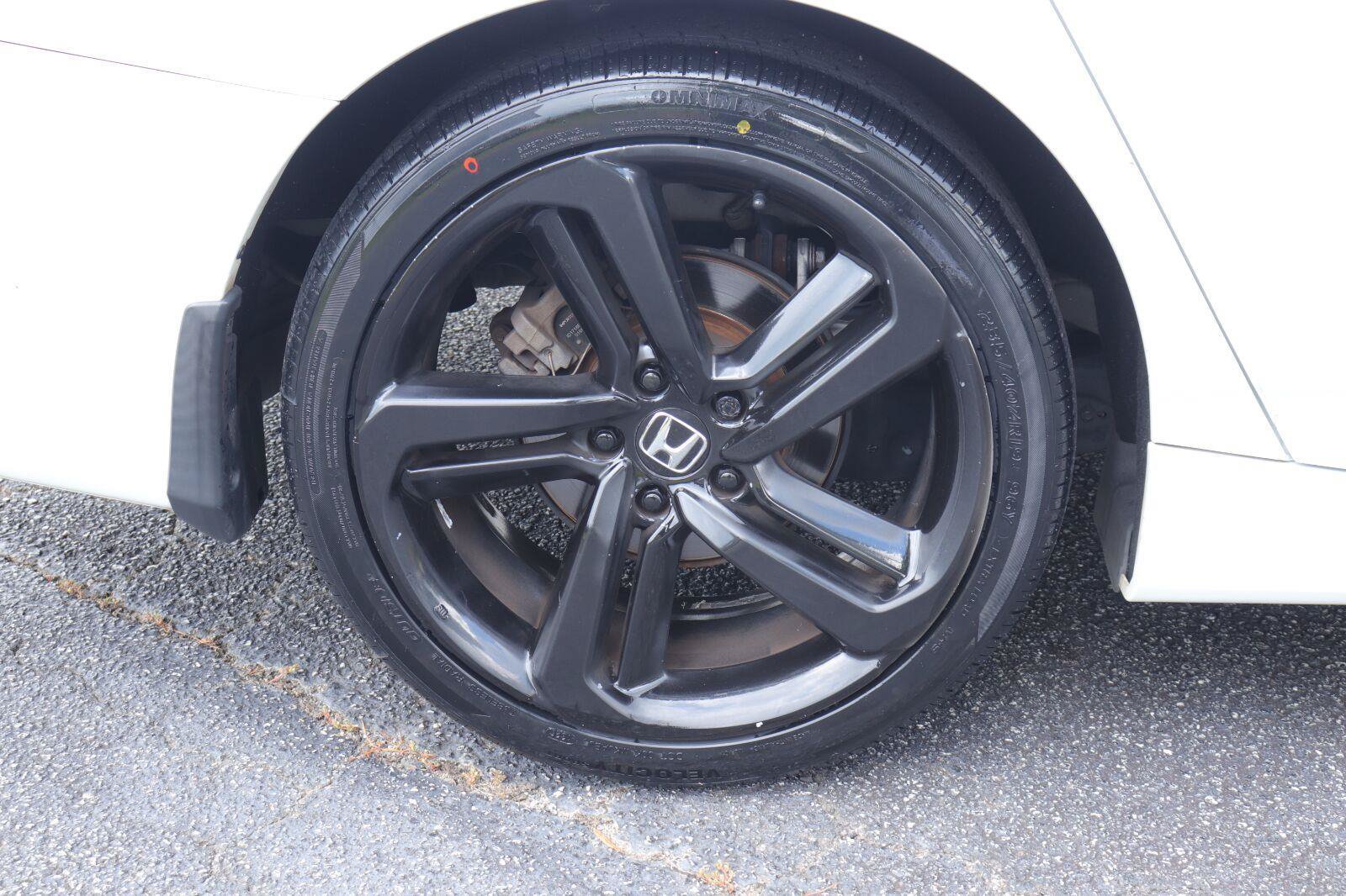 Used 2020 Honda Accord Sport image 35