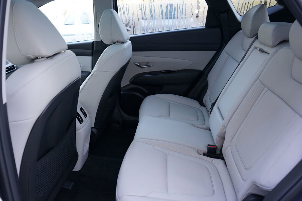 New 2025 Hyundai Tucson Limited image 22