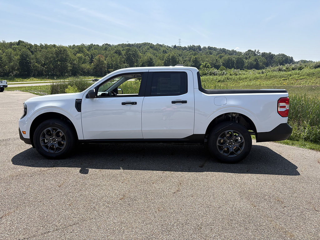New 2026 Ford Maverick XLT FWD image 2