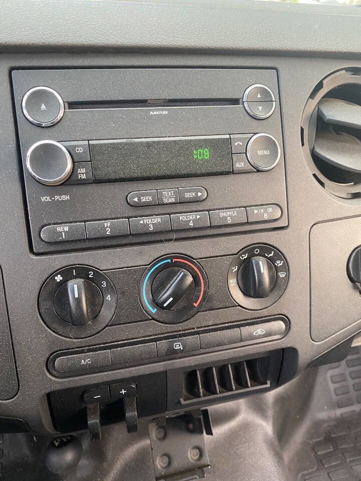 Used 2009 Ford F450 XL AWD/4WD image 19