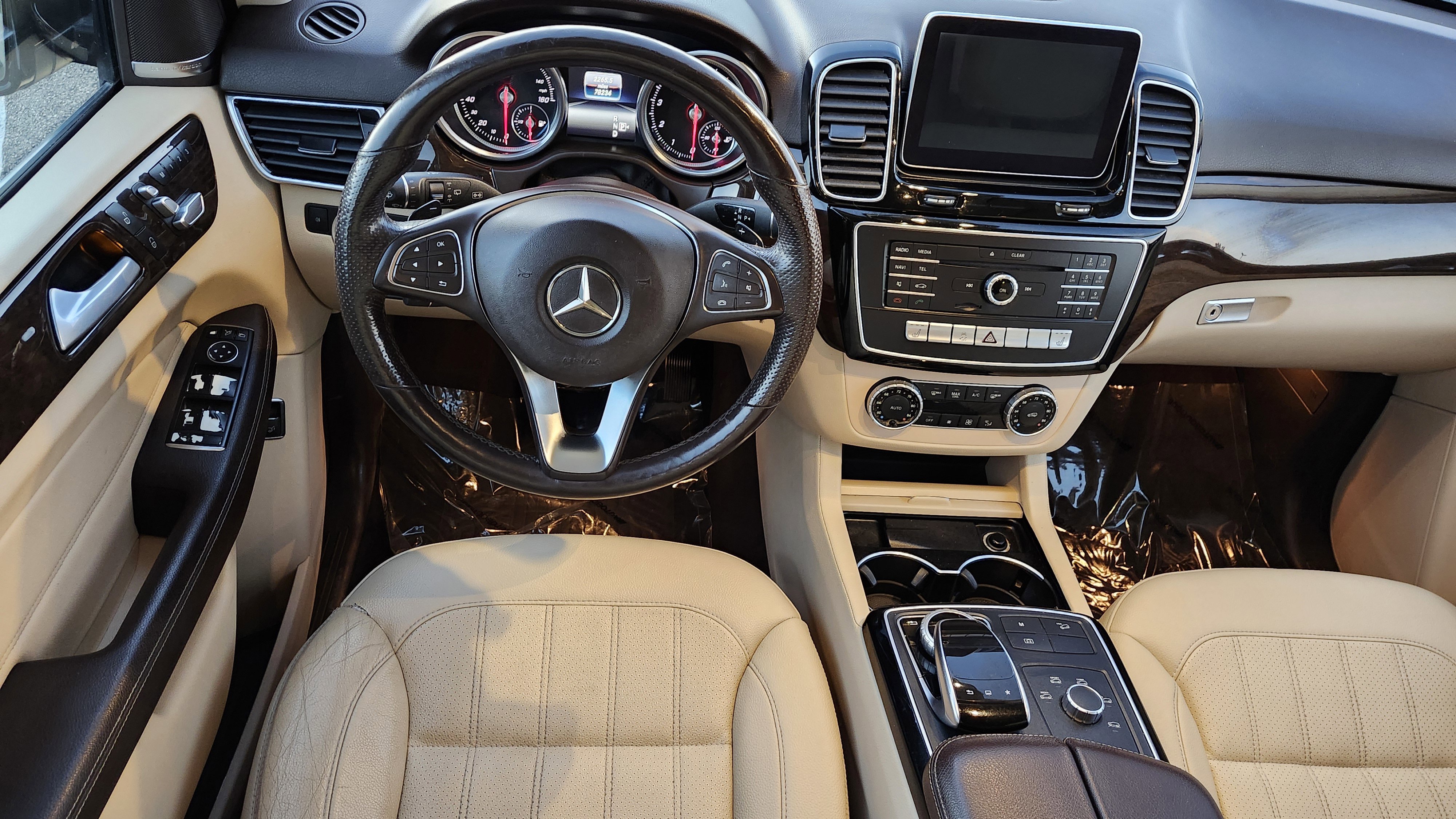 Used 2016 Mercedes-Benz GLE 350 4MATIC w/ Premium Package image 21