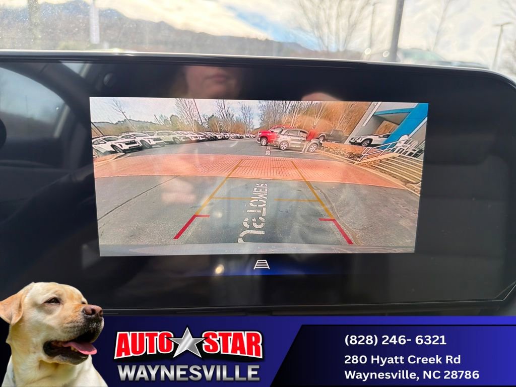 New 2025 Chevrolet Trax LT w/ LT Convenience Package image 21