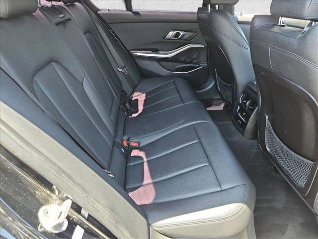 Used 2021 BMW 330i Sedan w/ Parking Assistance Package RWD image 21
