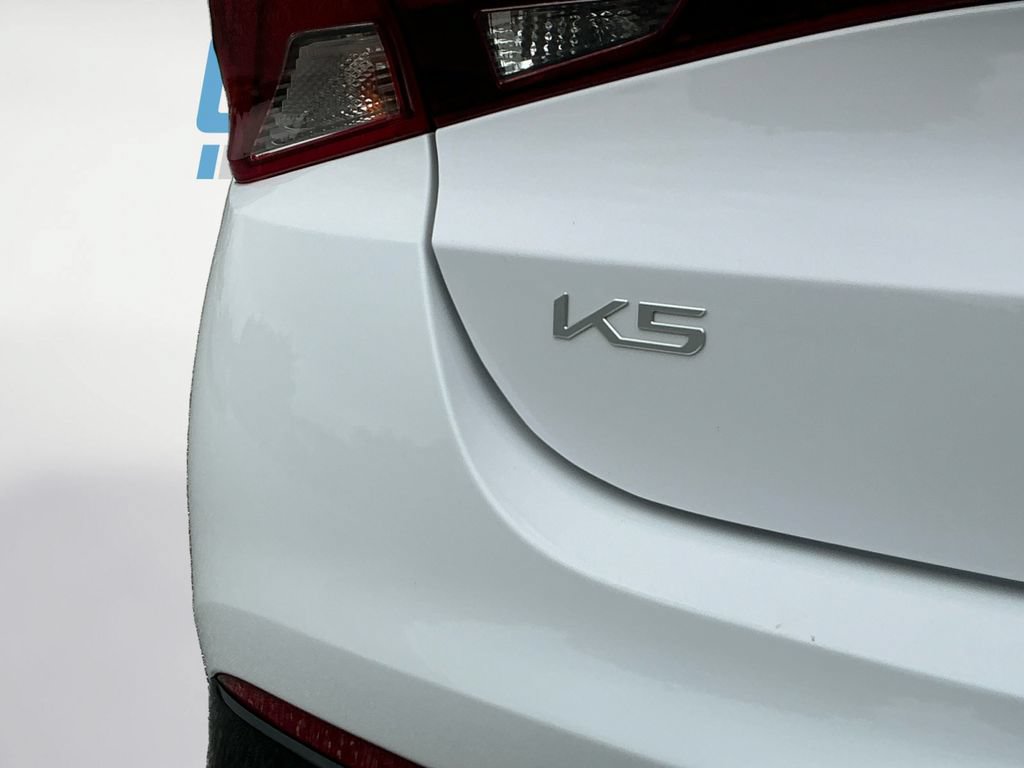 Used 2023 Kia K5 LXS FWD image 19