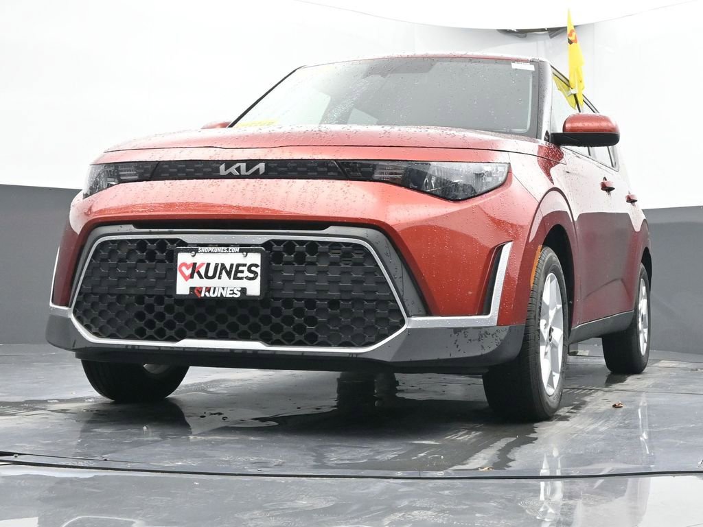 Used 2025 Kia Soul LX w/ LX Technology Package image 48