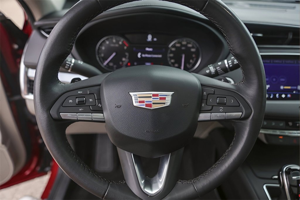 Used 2023 Cadillac XT4 Luxury w/ Driver Awareness Package image 12