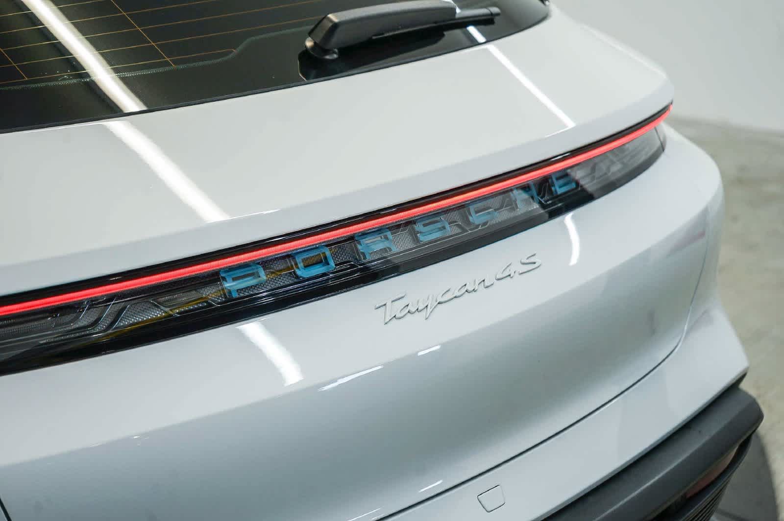 Certified 2023 Porsche Taycan 4S AWD/4WD image 12