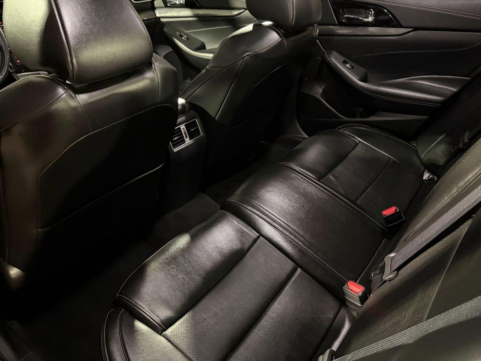 Used 2023 Nissan Maxima SV w/ Floor Mat Group FWD image 21