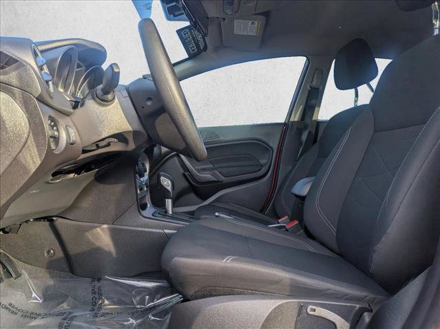 Used 2017 Ford Fiesta SE image 18