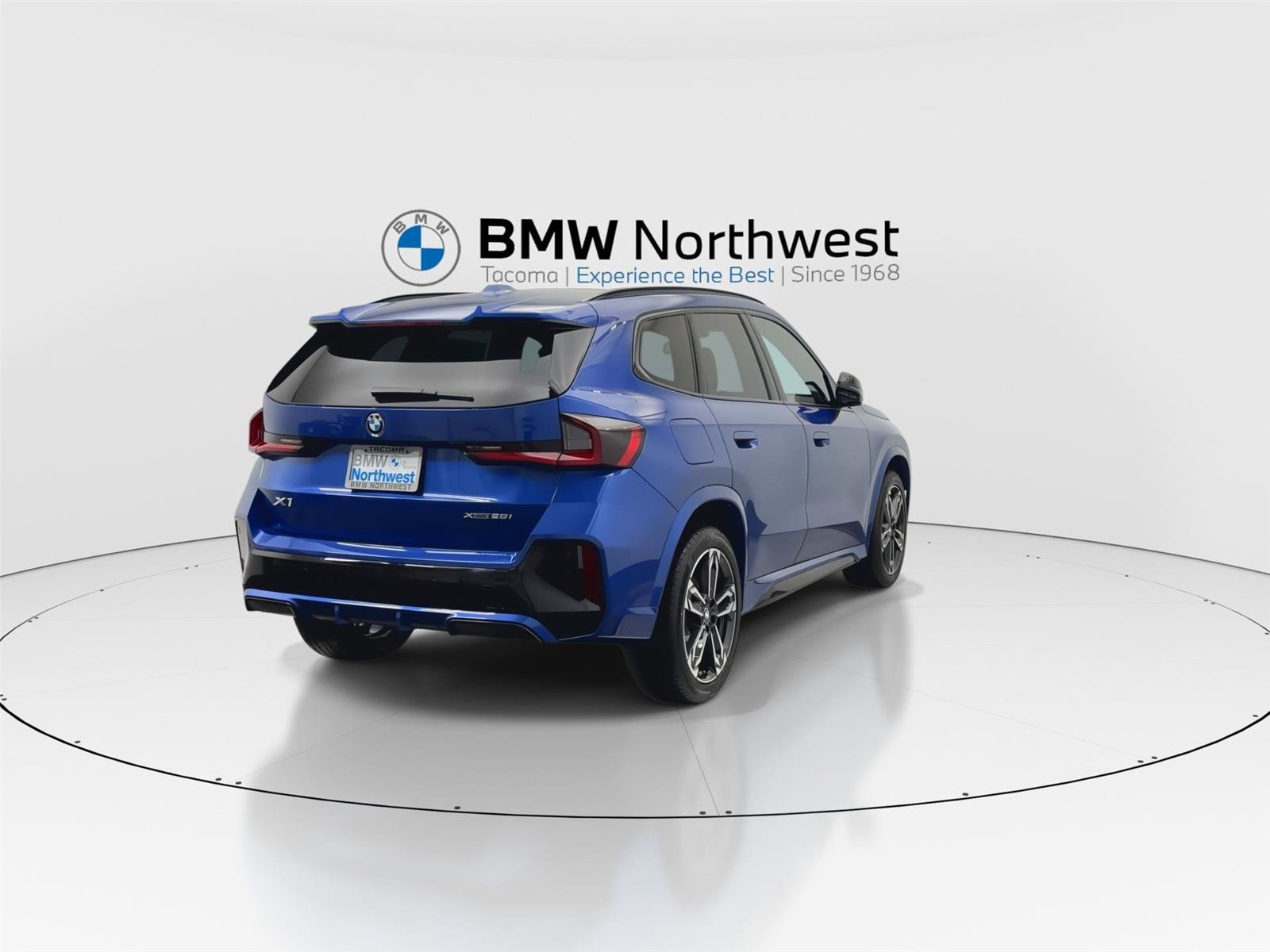 New 2026 BMW X1 xDrive28i w/ Technology Package image 2