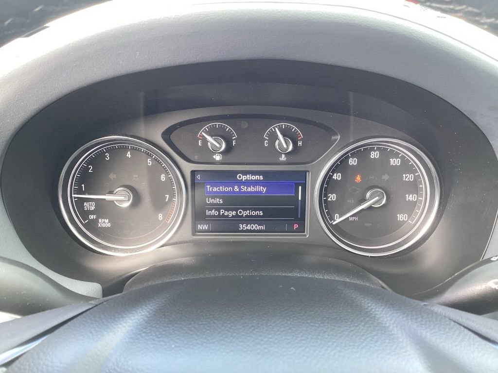 Used 2023 Buick Enclave Essence AWD/4WD image 23
