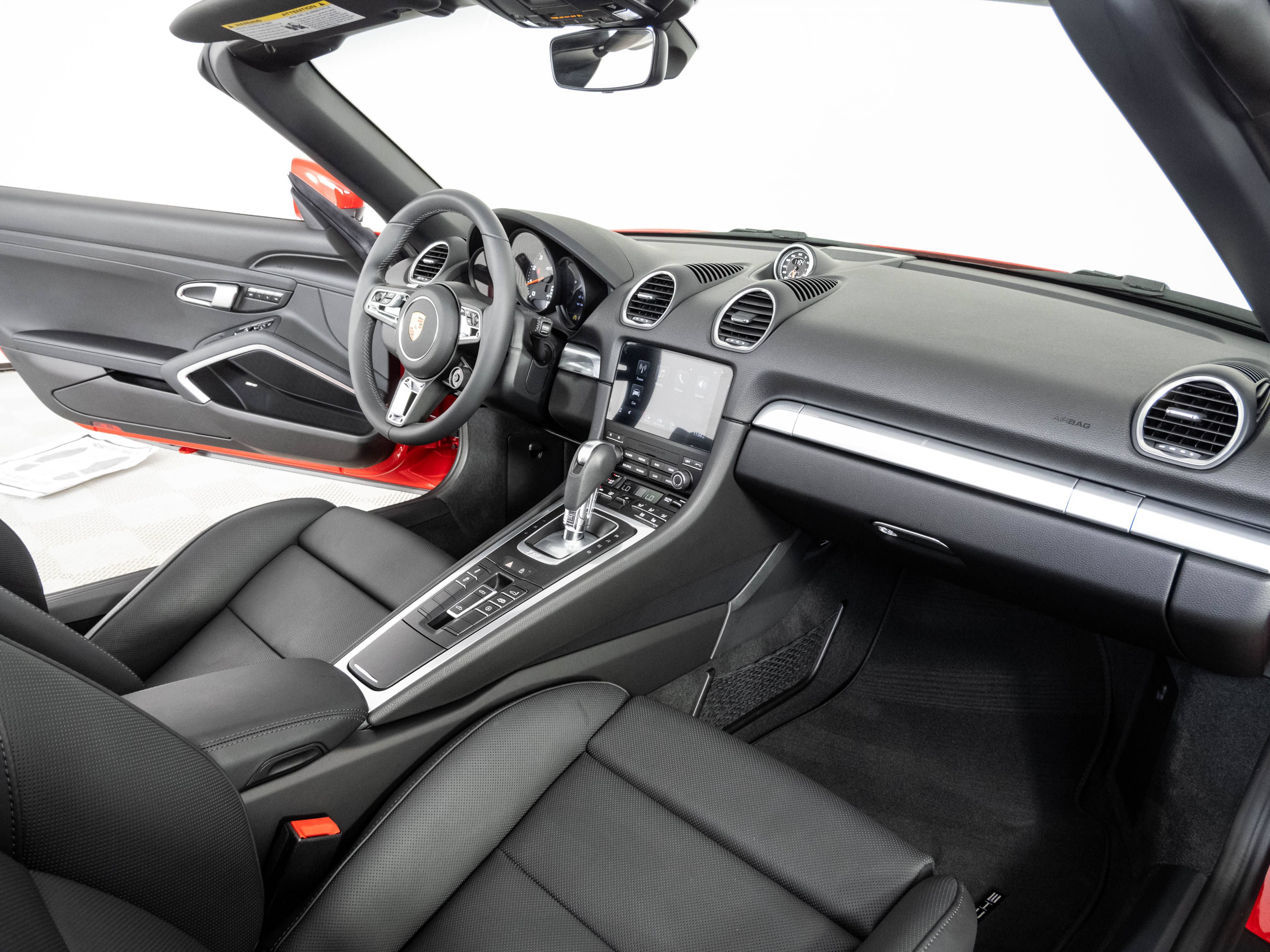 Certified 2025 Porsche 718 Boxster GTS RWD image 19