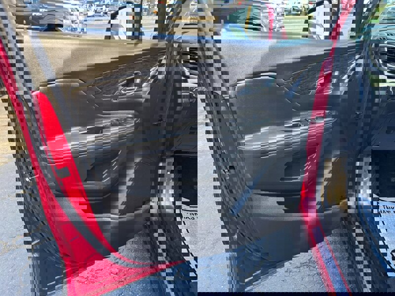 Used 2015 Buick Encore FWD image 12