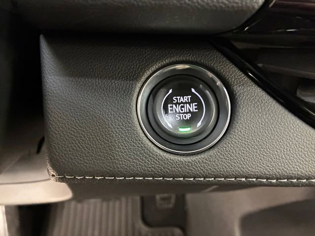 Used 2025 Buick Enclave Preferred w/ Power Package image 24