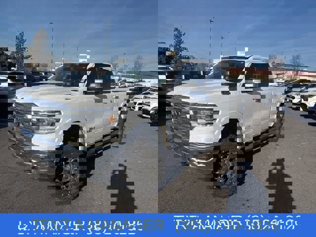 Used 2020 RAM 1500 Laramie w/ Off Road Group image 3