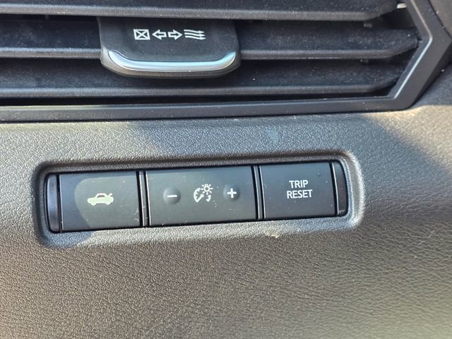 Used 2024 Nissan Altima 2.5 SR image 9