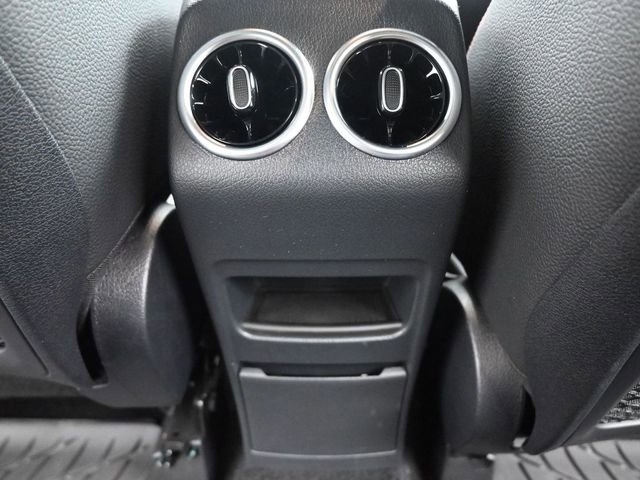 New 2024 Mercedes-Benz GLB 250 image 26
