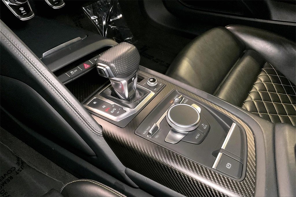 Used 2017 Audi R8 V10 image 12