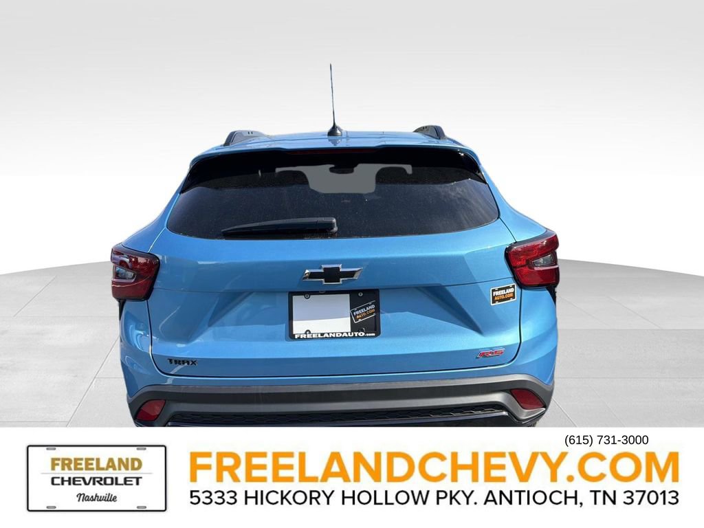 New 2026 Chevrolet Trax RS image 3