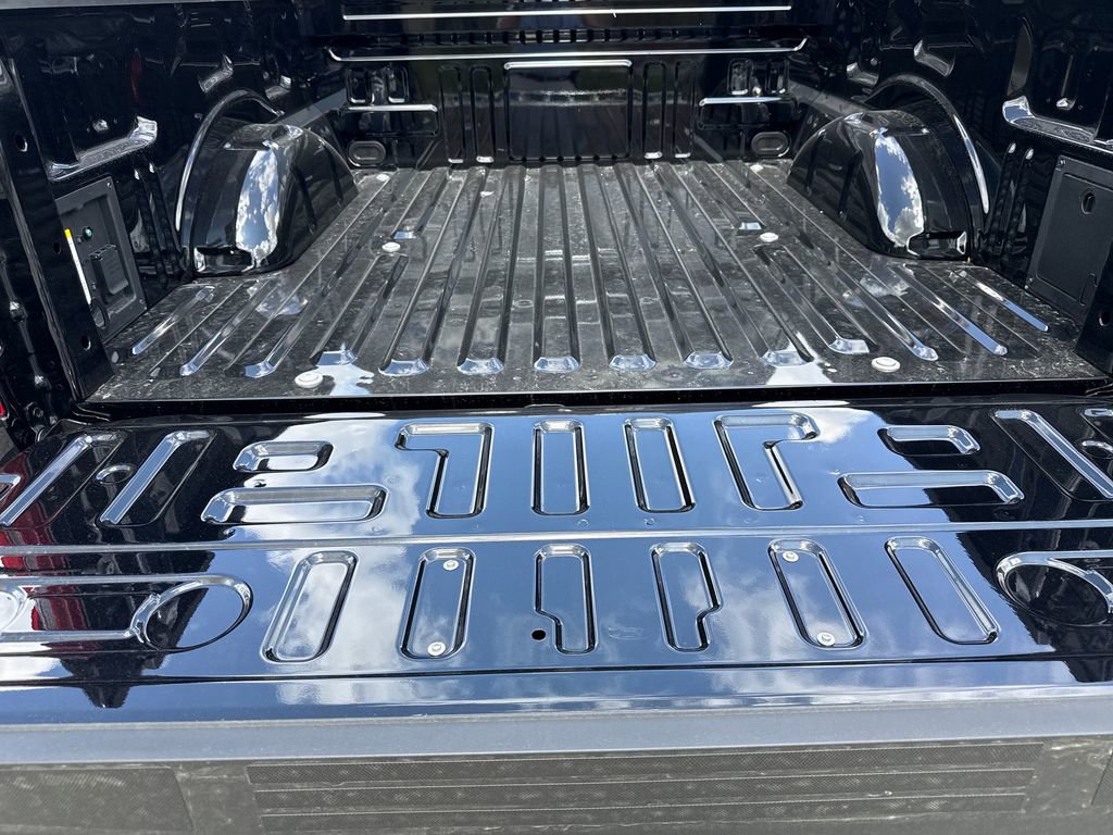 New 2025 Ford F150 Lariat w/ Equipment Group 502A High image 22