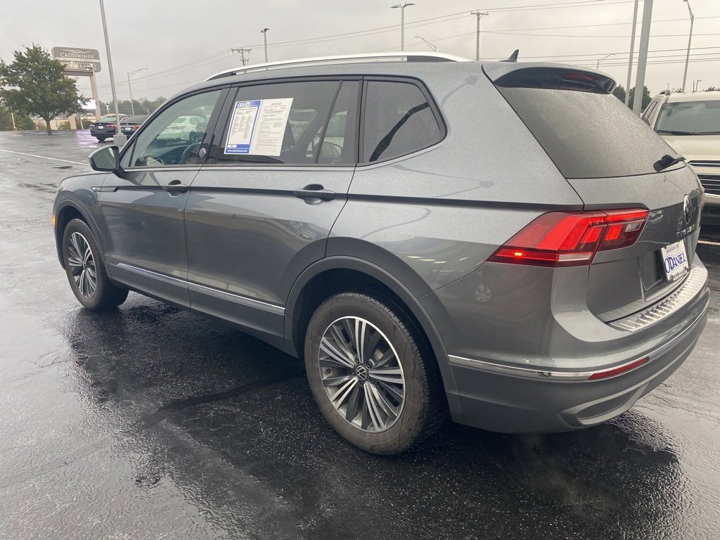 Used 2024 Volkswagen Tiguan Wolfsburg Edition image 2