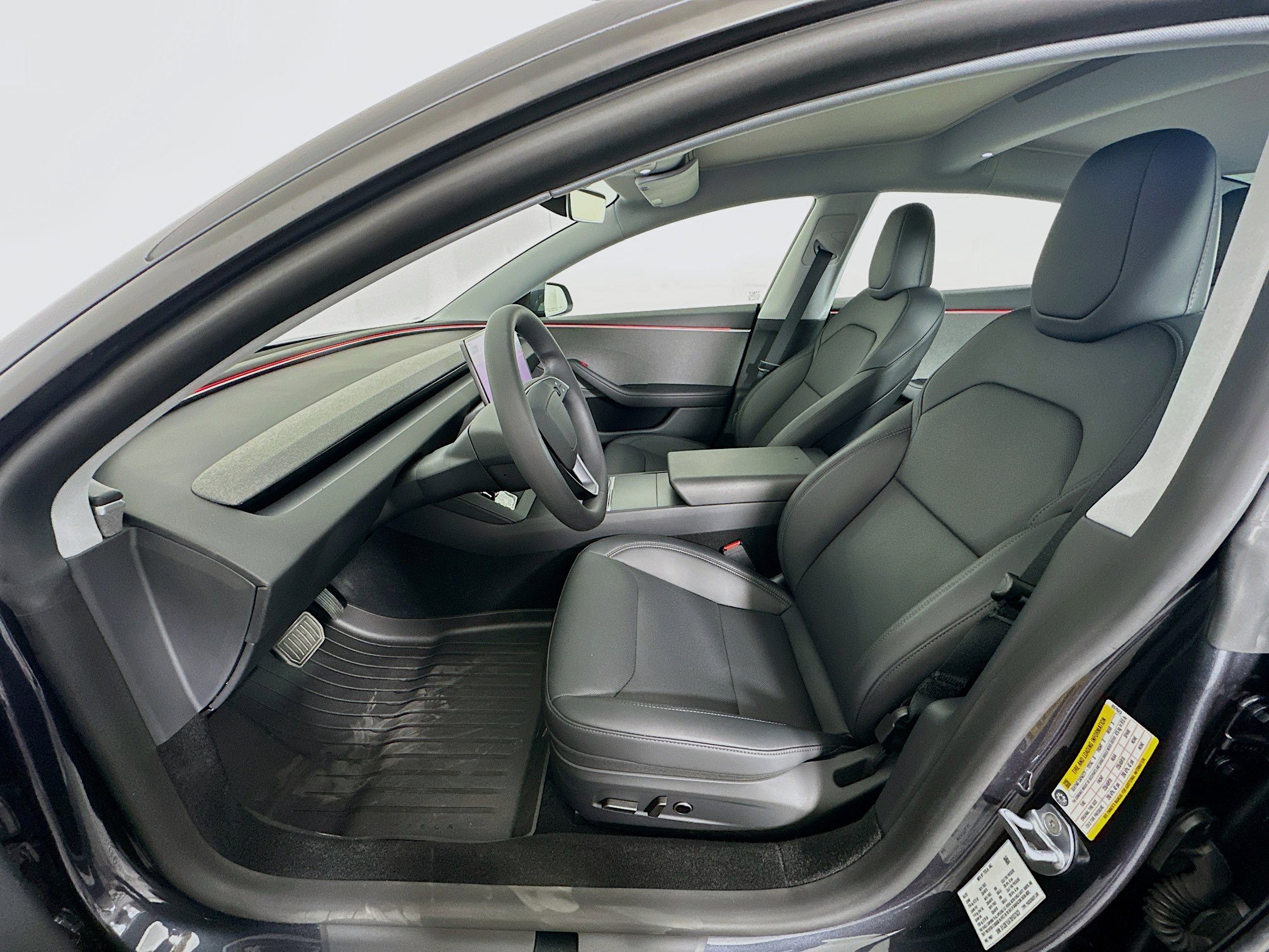 Used 2025 Tesla Model 3 Long Range image 13