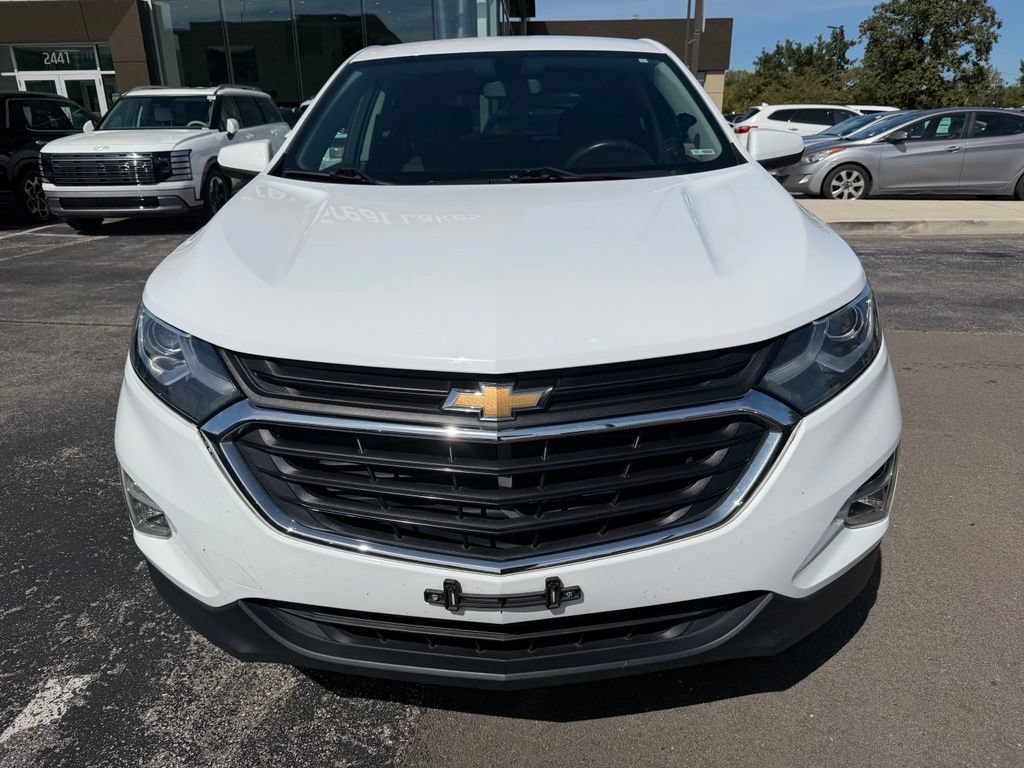 Used 2018 Chevrolet Equinox LT FWD image 2