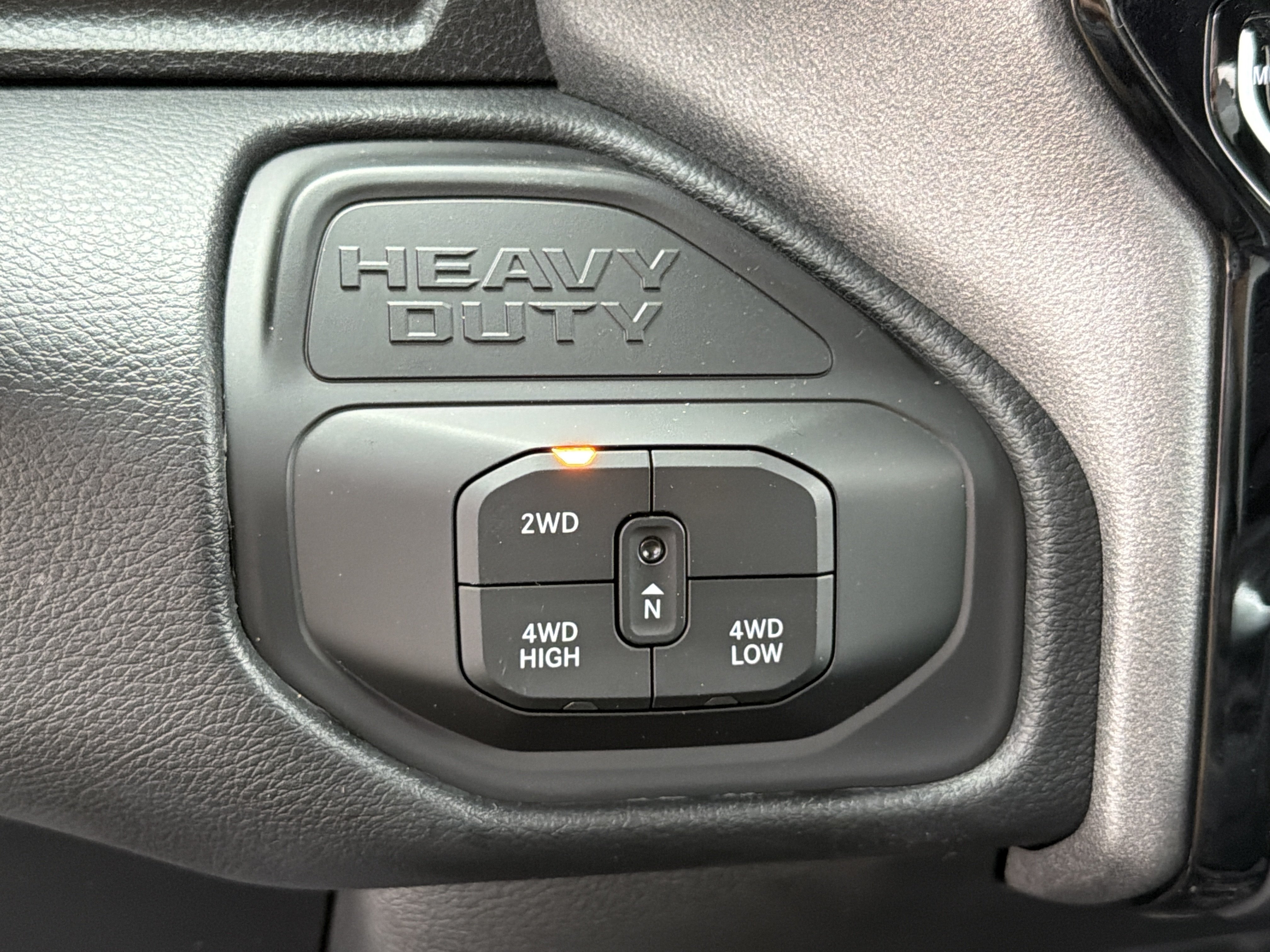 New 2026 RAM 2500 Tradesman AWD/4WD image 32