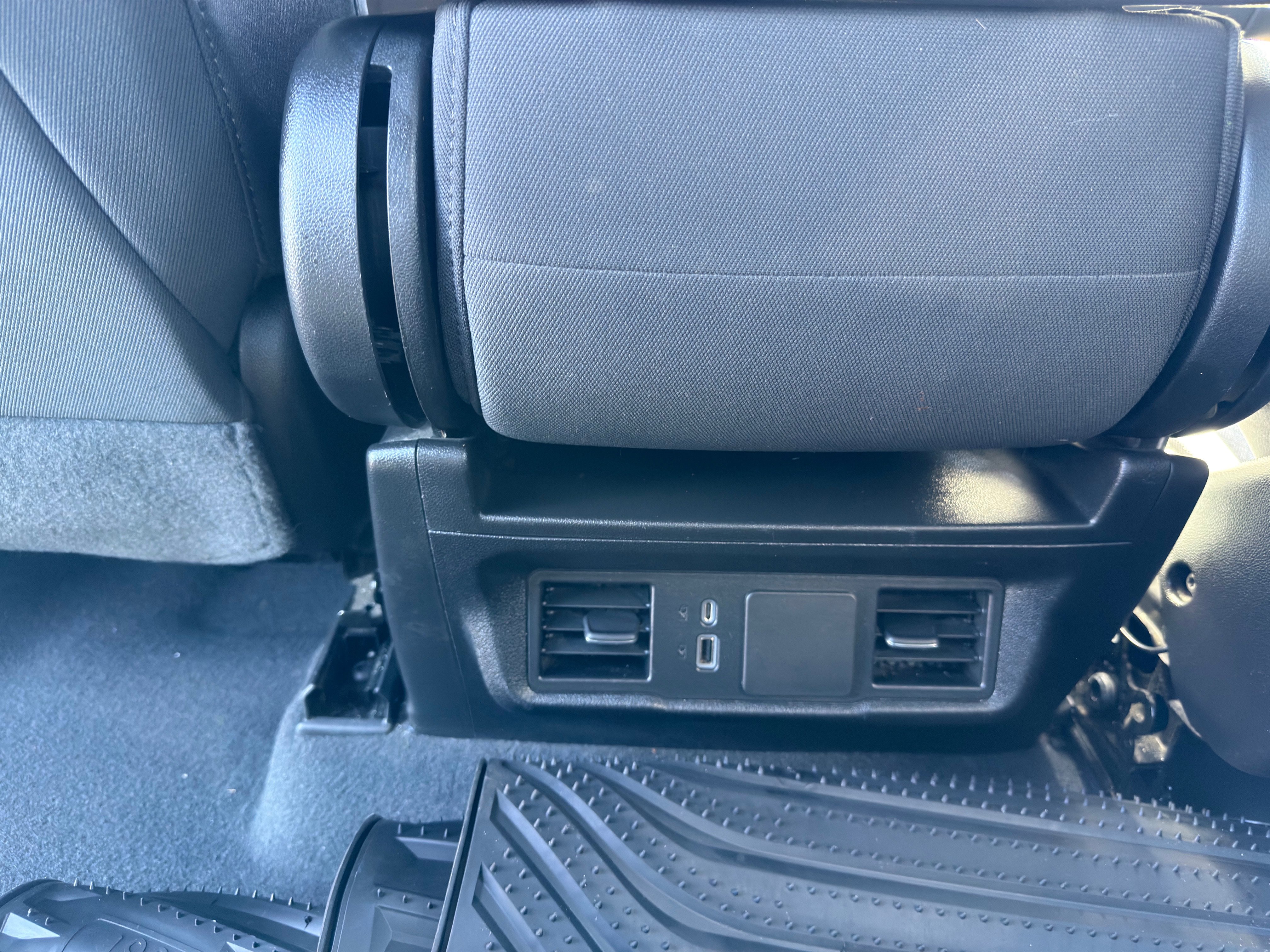 Used 2024 Chevrolet Silverado 1500 Custom w/ LPO, Dark Essentials Package image 23