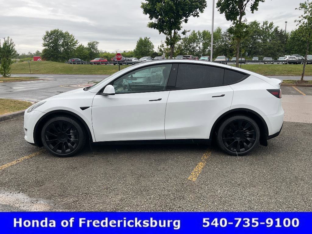 Used 2023 Tesla Model Y Long Range AWD/4WD image 3