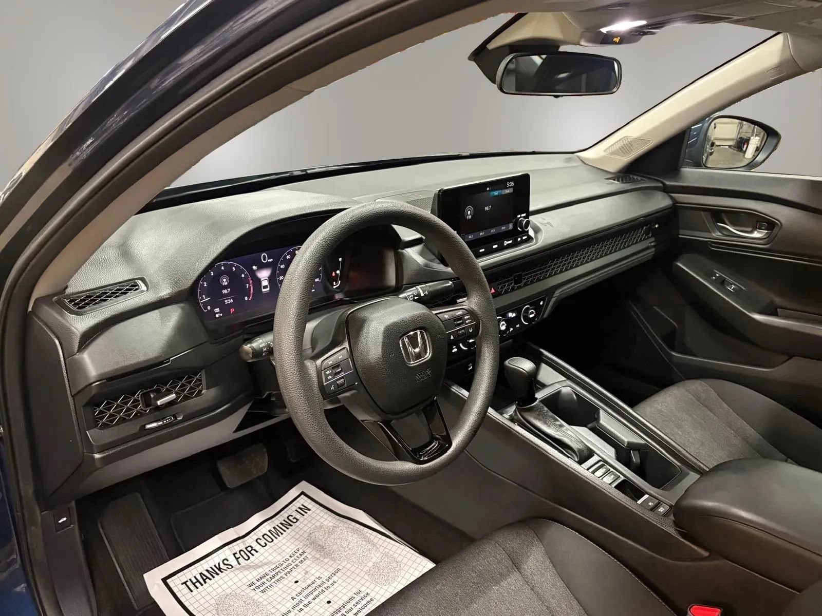 Used 2023 Honda Accord EX image 17