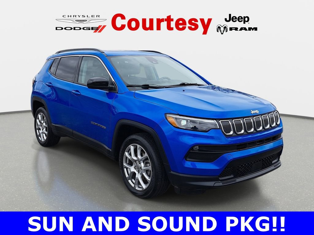 Certified 2022 Jeep Compass Latitude w/ Sun and Sound Group image 1