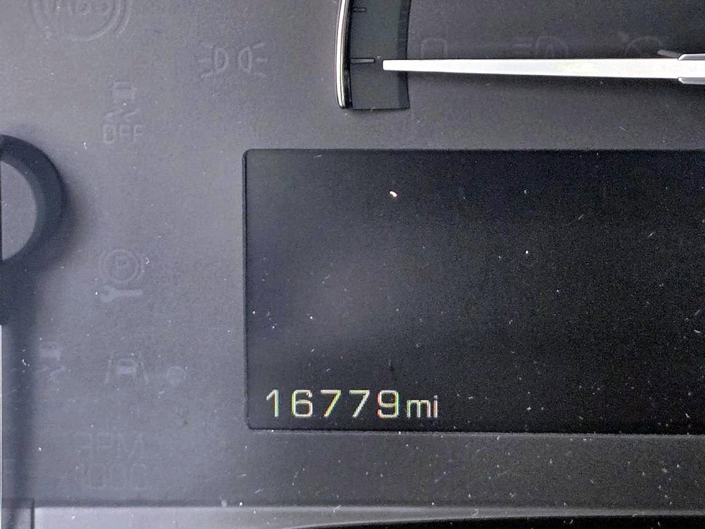 Used 2018 Cadillac CTS Luxury image 14