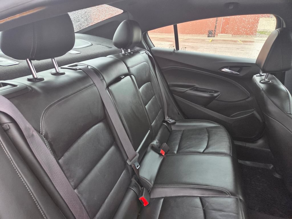 Used 2017 Chevrolet Cruze Premier FWD image 41