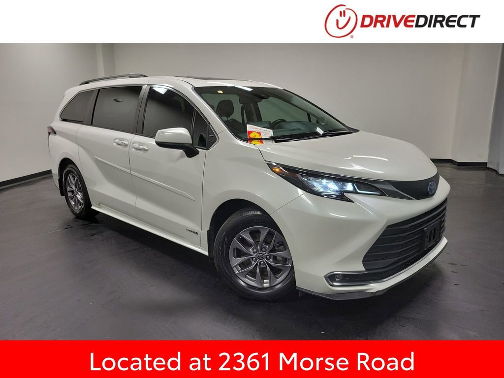 Used 2021 Toyota Sienna XLE