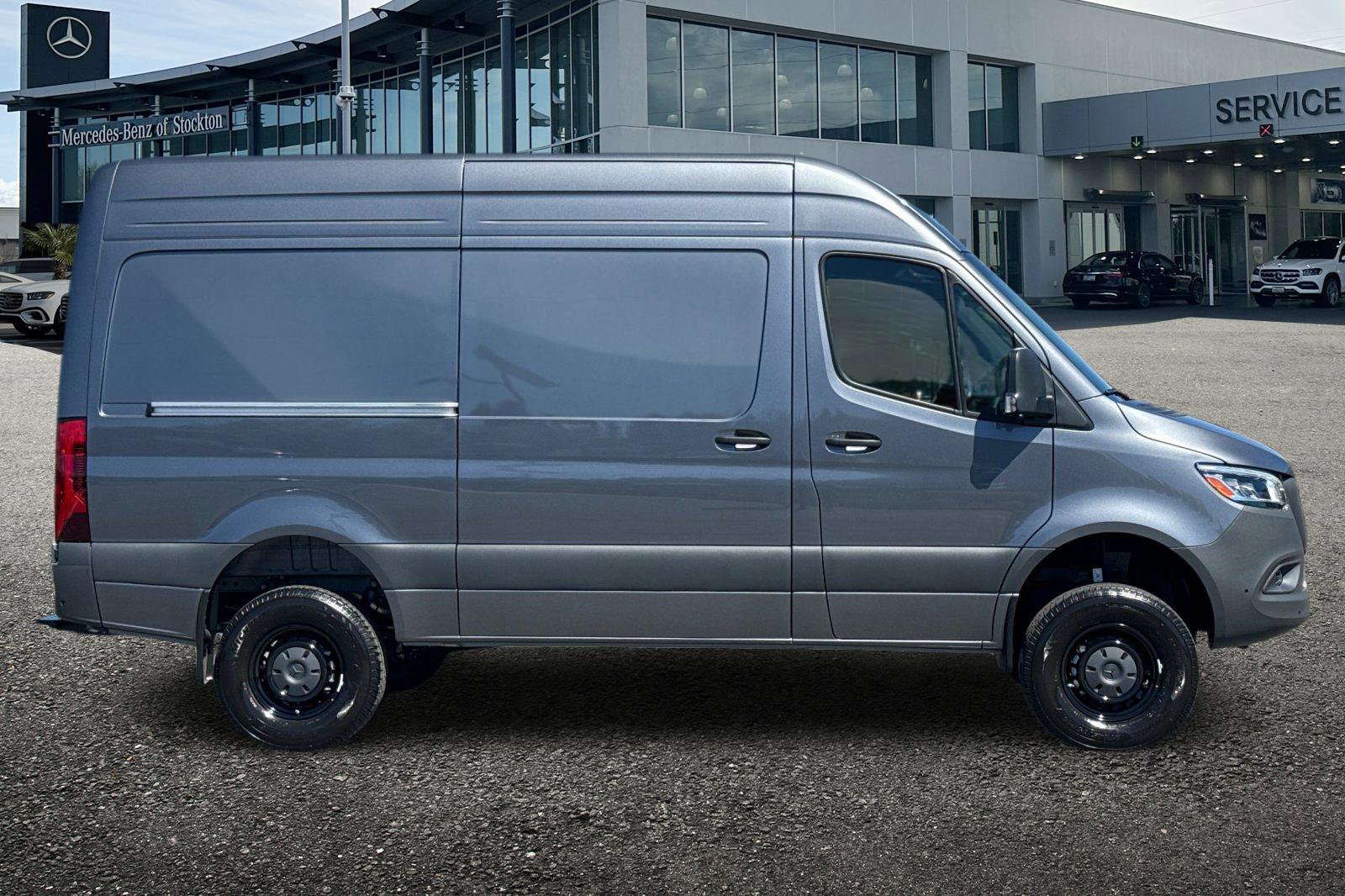 New 2026 Mercedes-Benz Sprinter 2500 image 3