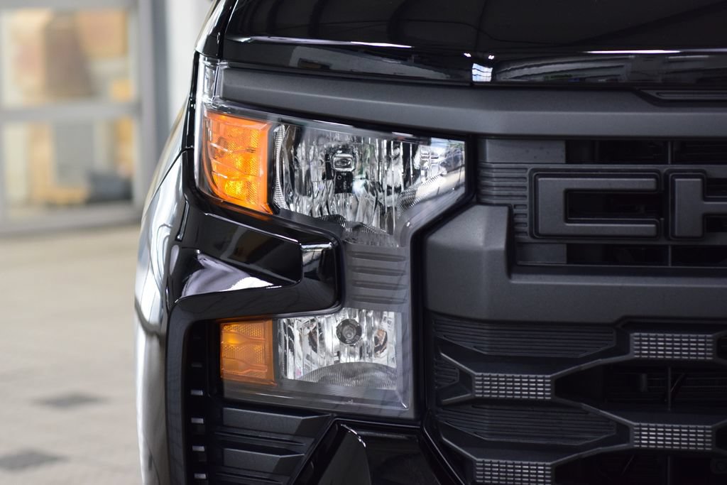 New 2026 Chevrolet Silverado 1500 Custom AWD/4WD image 12